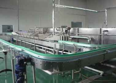 Porcellana Linea di produzione a macchina gassosa durevole della bibita per due/latte in tre pezzi fornitore